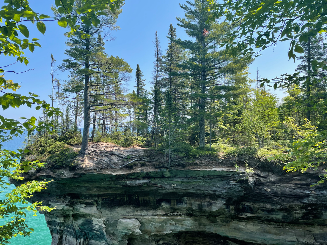 Best Thru Hike for Beginners: Pictured Rocks Trail on the NCT, MI